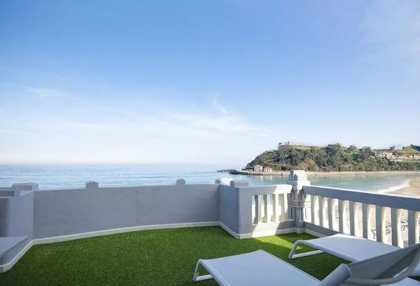 هتل Villa Rosario, Palacete