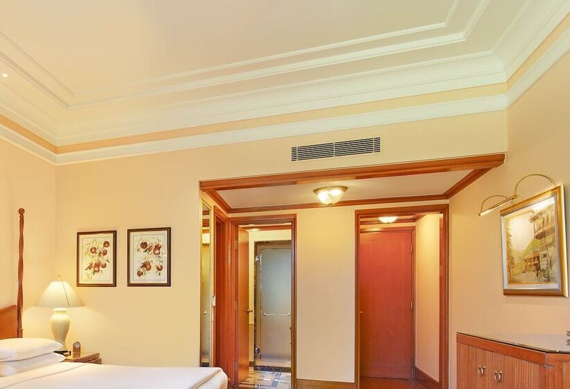 Hotel Wildflower Hall, An Oberoi Resort, Shimla