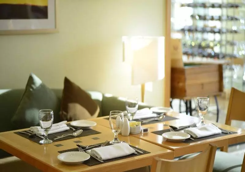 Metropark Hotel Causeway Bay Hk