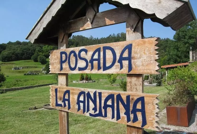 بنسيون Posada La Anjana