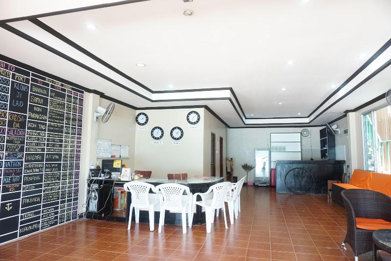 הוסטל Chaokoh Dorm Room