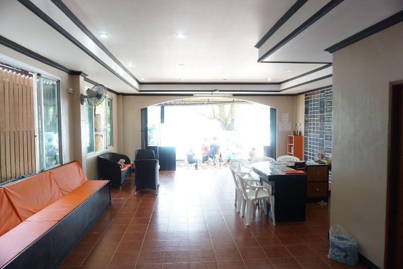 הוסטל Chaokoh Dorm Room