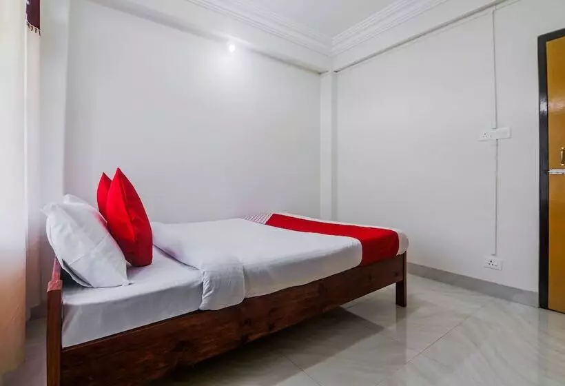 هتل Oyo 17362 Shillong Mantra Guest House