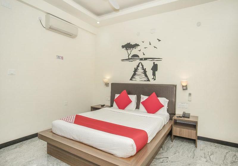 בית מלון כפרי Aira Apartments By Oyo Rooms