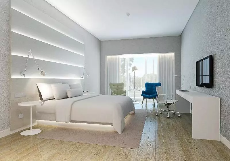 Hotelli Sanya Phoenix  Airport