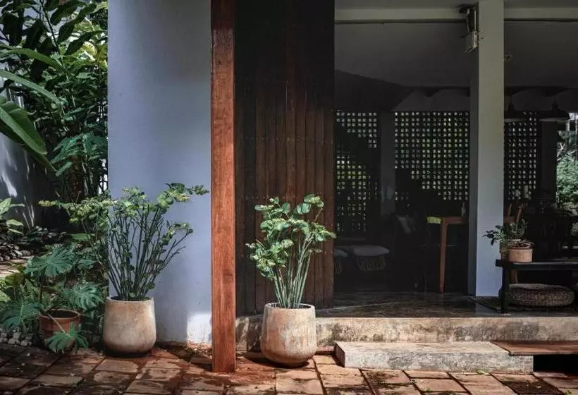 ホテル Varn Boutique Resort