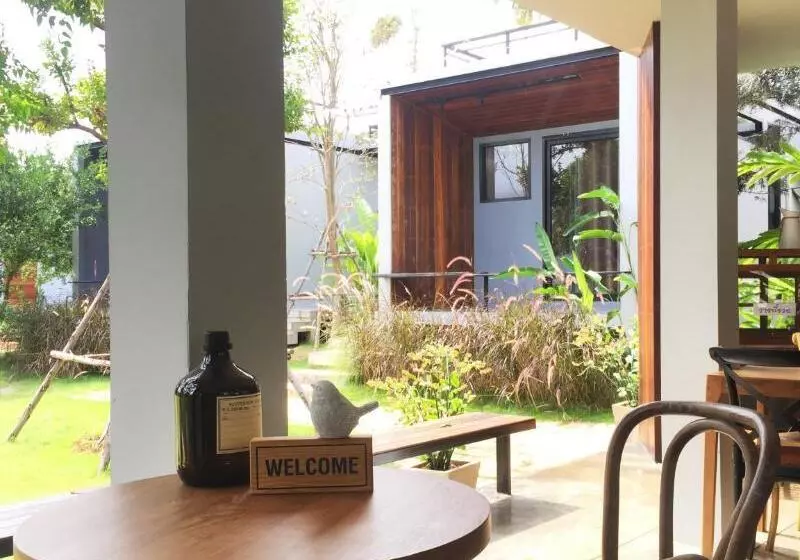 ホテル Varn Boutique Resort