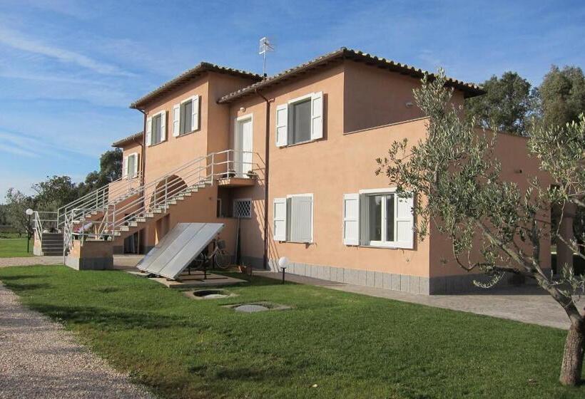 Отель Agriturismo Pian Di Spille Golf