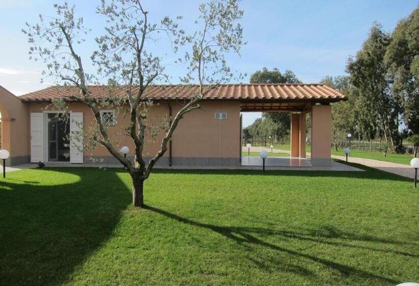 Отель Agriturismo Pian Di Spille Golf