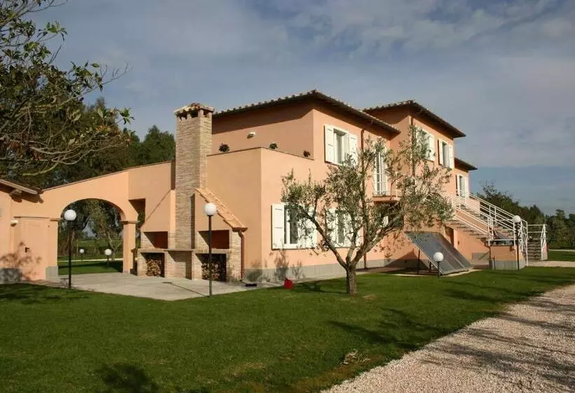 هتل Agriturismo Pian Di Spille   Golf
