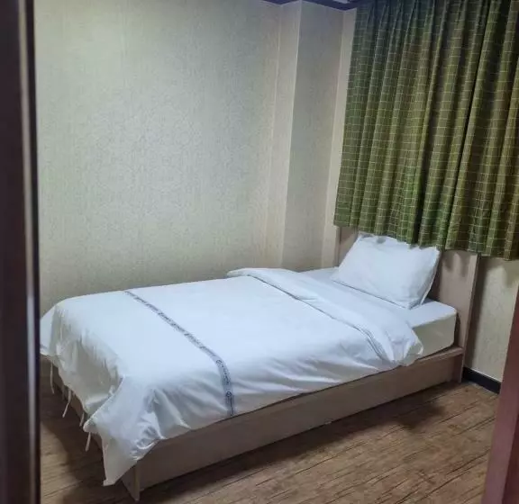 Benikea Hotel Mountain & Ocean Sokcho