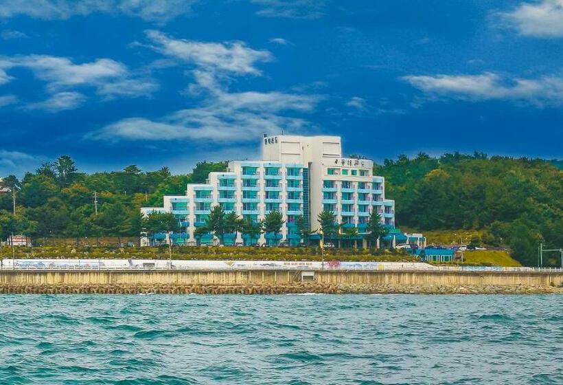 Benikea Hotel Mountain & Ocean Sokcho