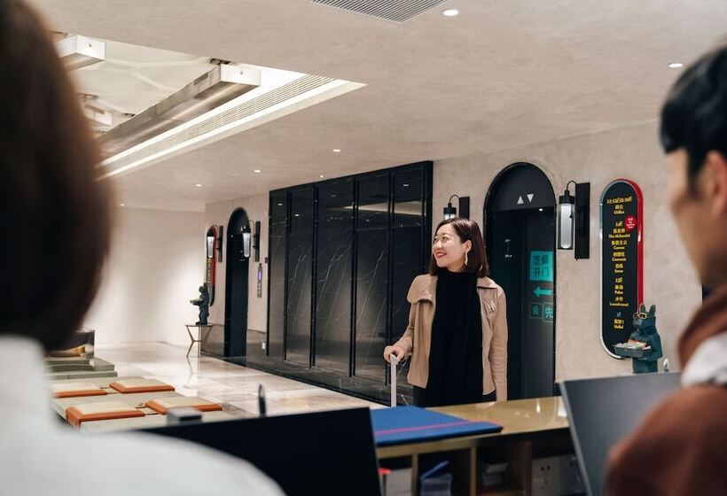 فندق Hilton Garden Inn Xiamen Bailuzhou Park