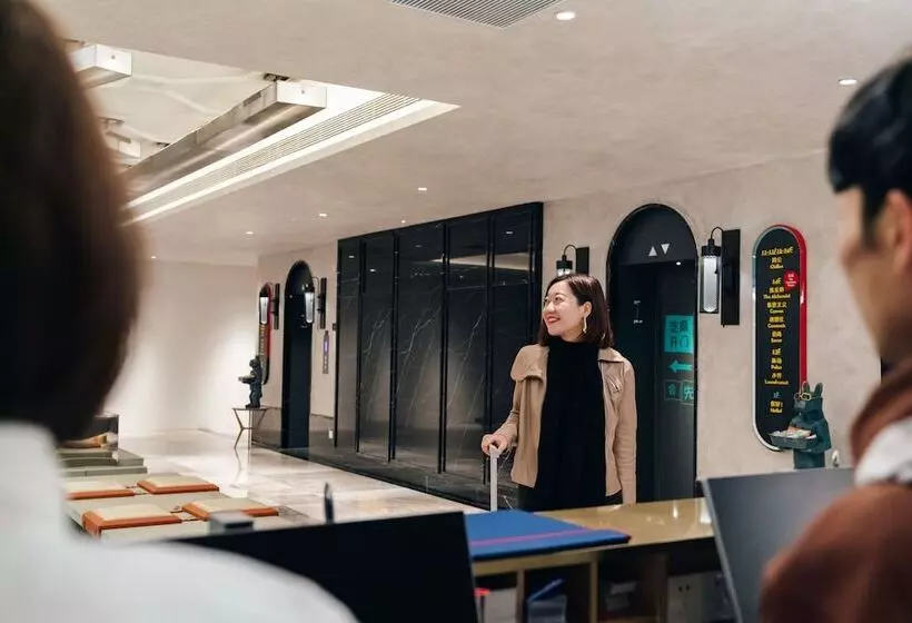 Hotelli Hilton Garden Inn Xiamen Bailuzhou Park