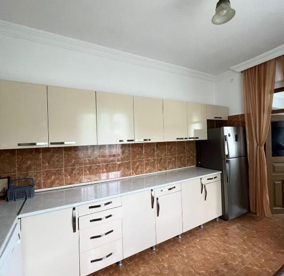 هتل Guest House In Gonio