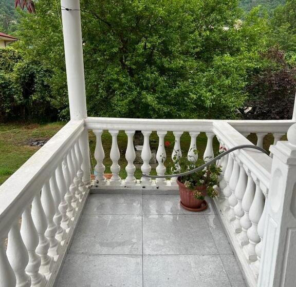 هتل Guest House In Gonio