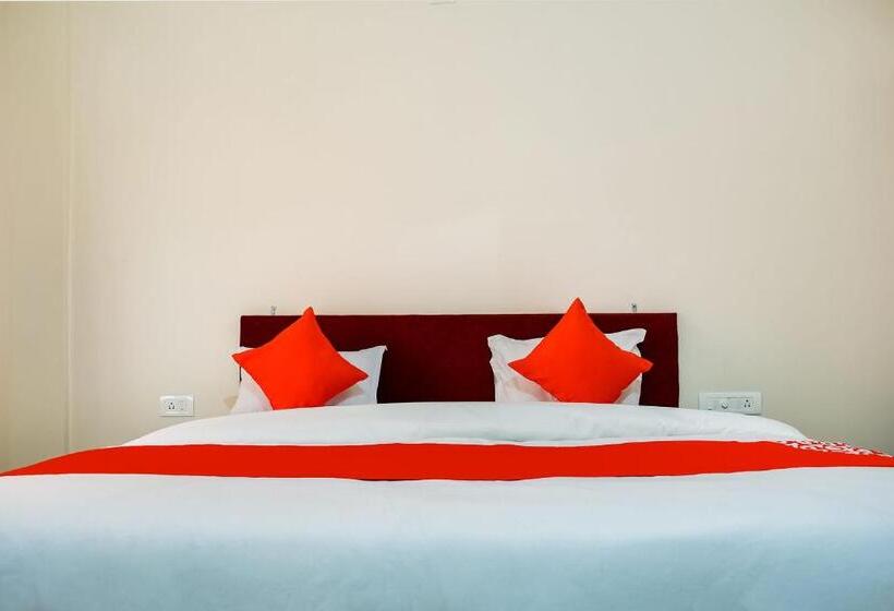 Hôtel O Shiv Sai Palace