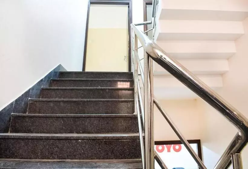 Super Hotel O Shiv Sai Palace