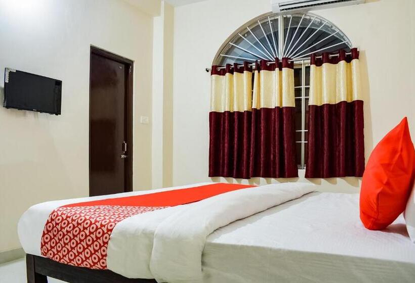 Hôtel O Shiv Sai Palace