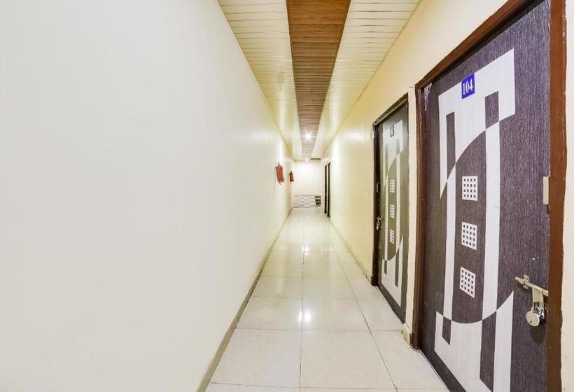 ホテル Oyo 70288 Happy Dhaba