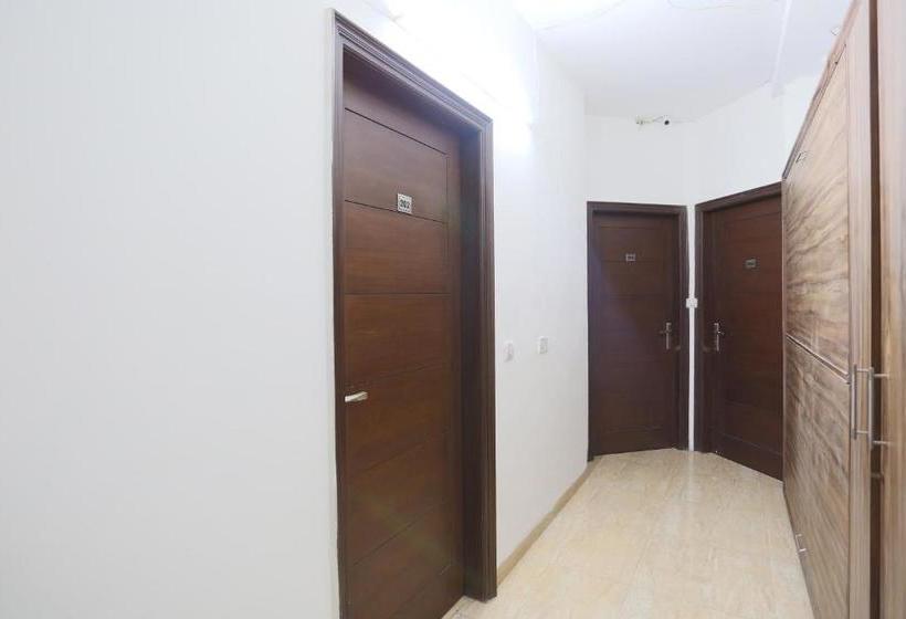 호텔 Spot On 72485 Ganpati Deluxe