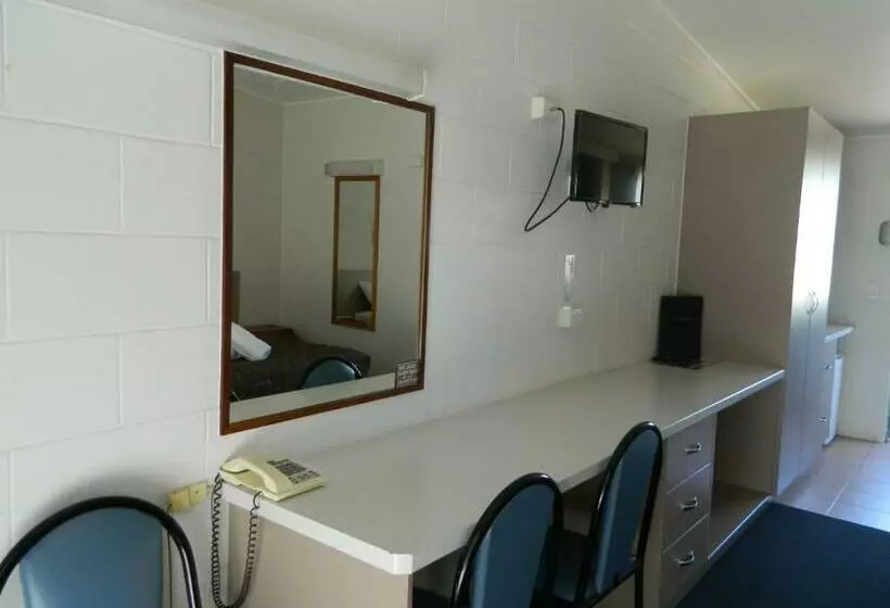 Coachman Motel