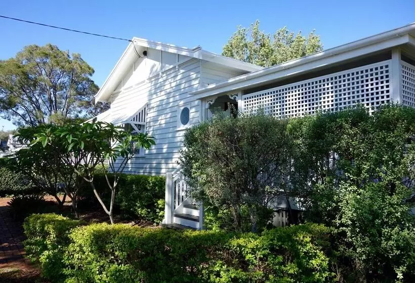 Frangipani House