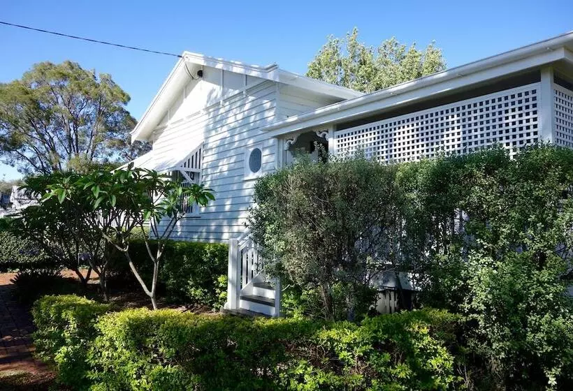 Frangipani House