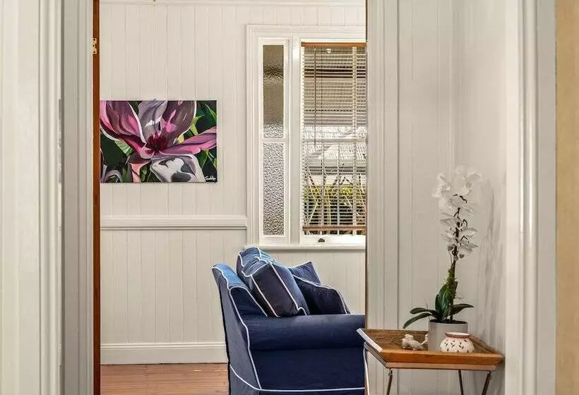 Frangipani House