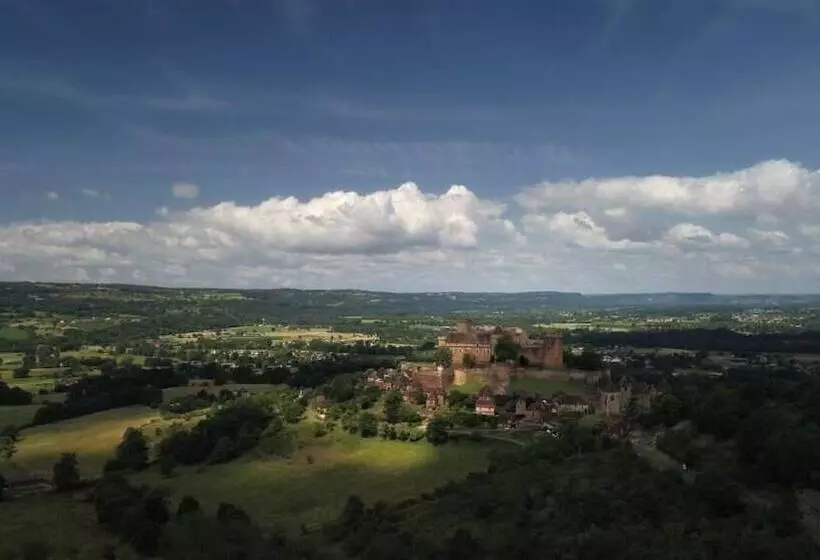 Hotelli Hôtel Le Cantou 354