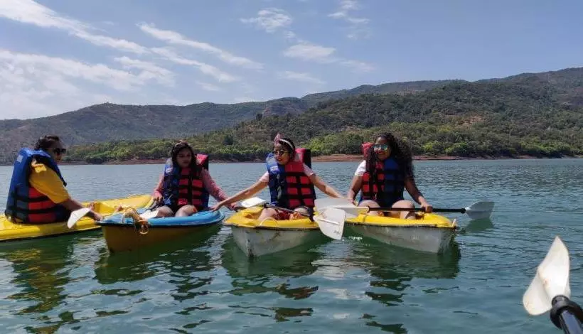 ホテル Shivneri Agro Tourism, Tapola
