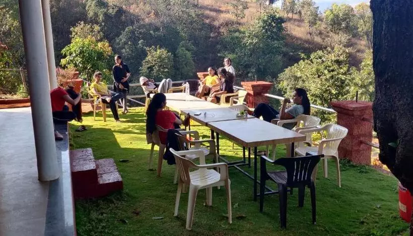 ホテル Shivneri Agro Tourism, Tapola