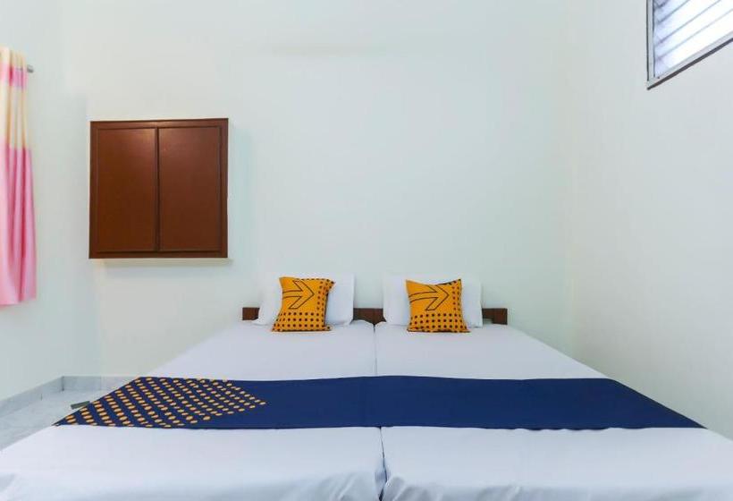 Hotel Spot On 64946 Safar