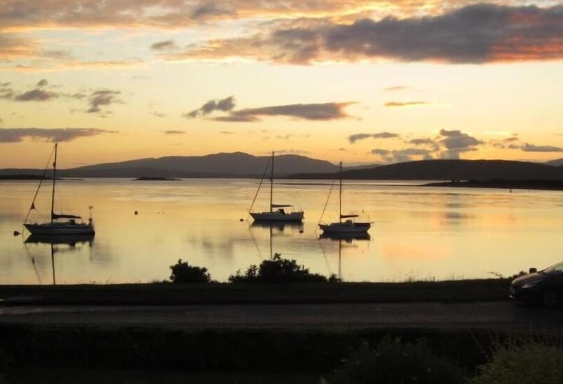 פנסיון Ronebhal Guest House