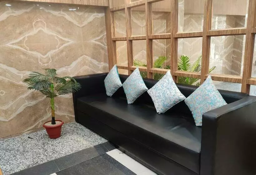 Hotelli Central Square A Couple Friendly