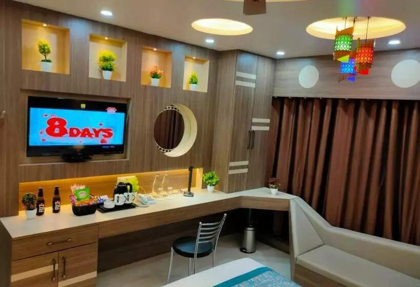 Hotelli Central Square A Couple Friendly