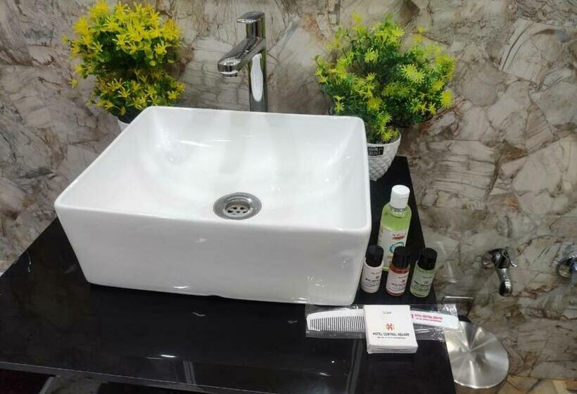 فندق Central Square A Couple Friendly