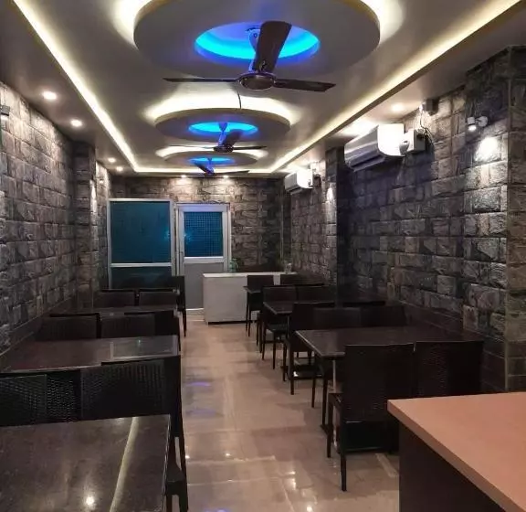 Hotelli Katchal Inn