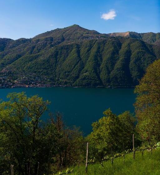 Hotelli Tra Lago E Montagna Baita La Morena
