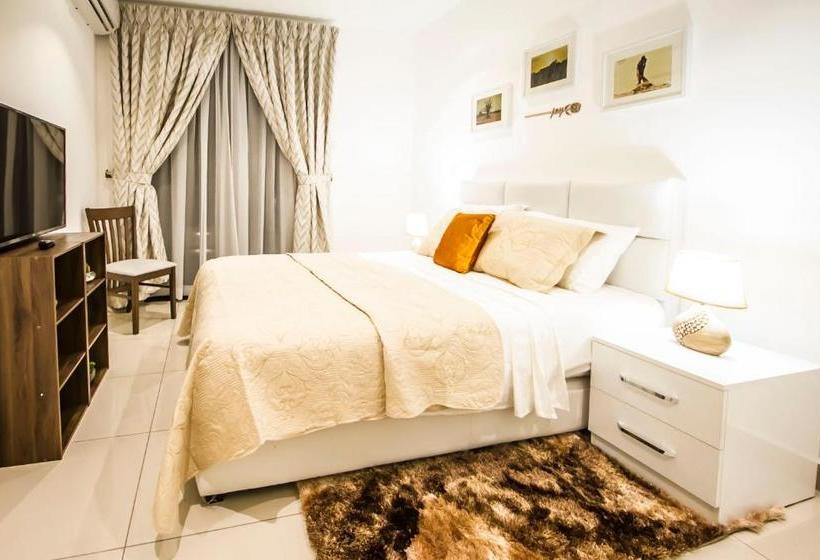 Embassy Gardens Premier Suitescantonment