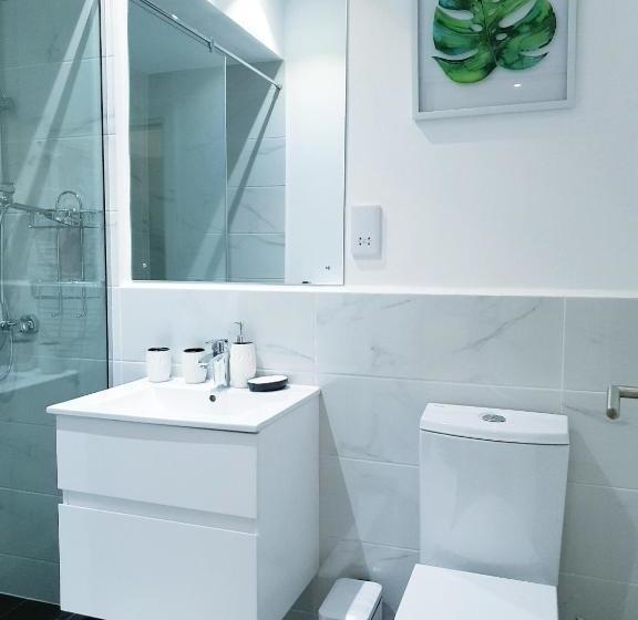 Embassy Gardens Premier Suitescantonment