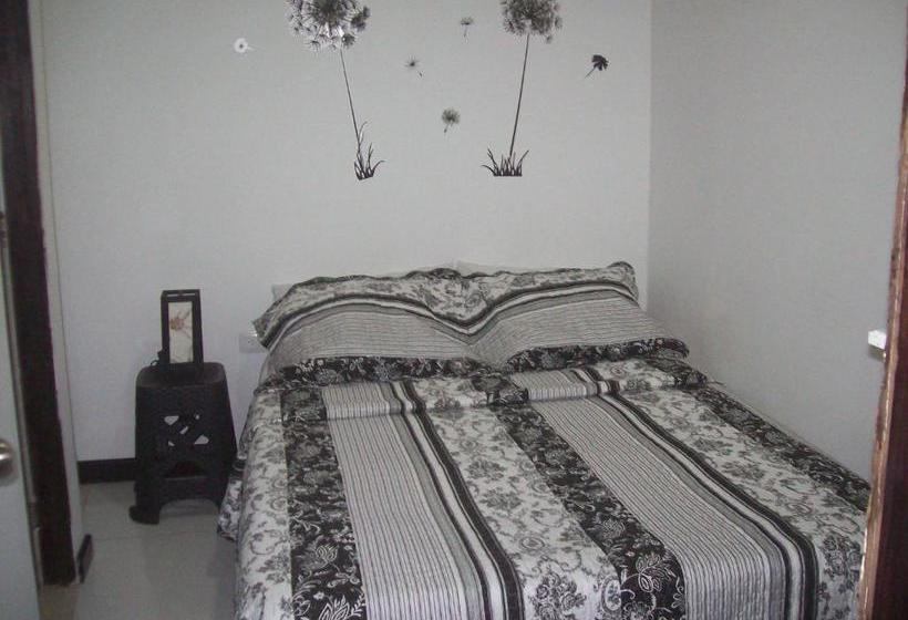 Hostel Alojamientos Turisticos Titanic