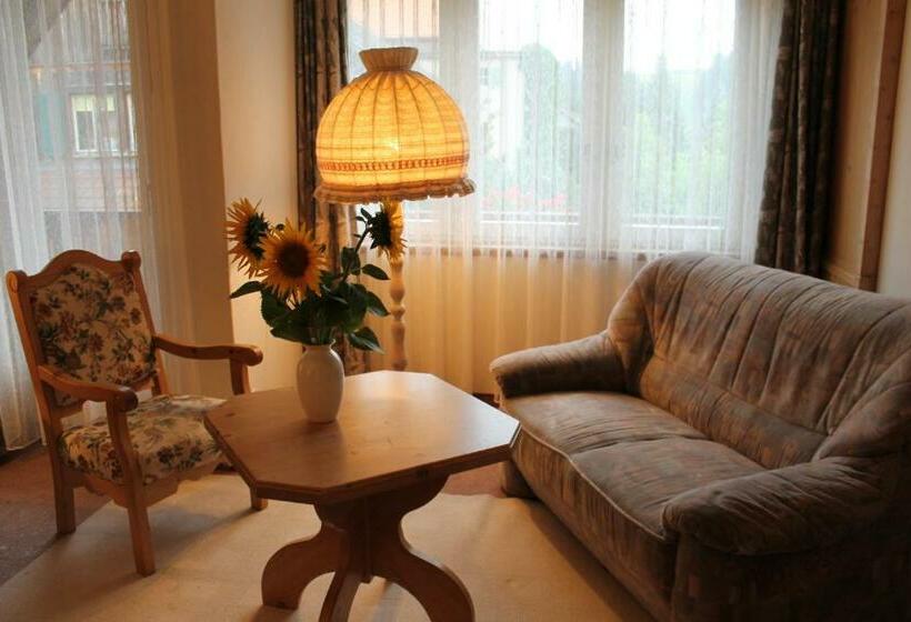 Общежитие Gemeinschaftshaus Im Oberdorf