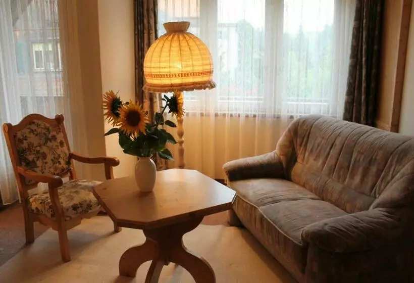 Retkeilymaja Gemeinschaftshaus Im Oberdorf