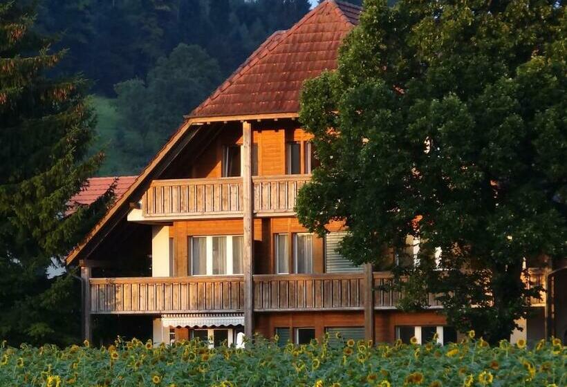 Общежитие Gemeinschaftshaus Im Oberdorf