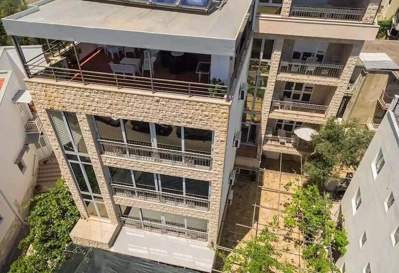 Aparthotel Stijovic