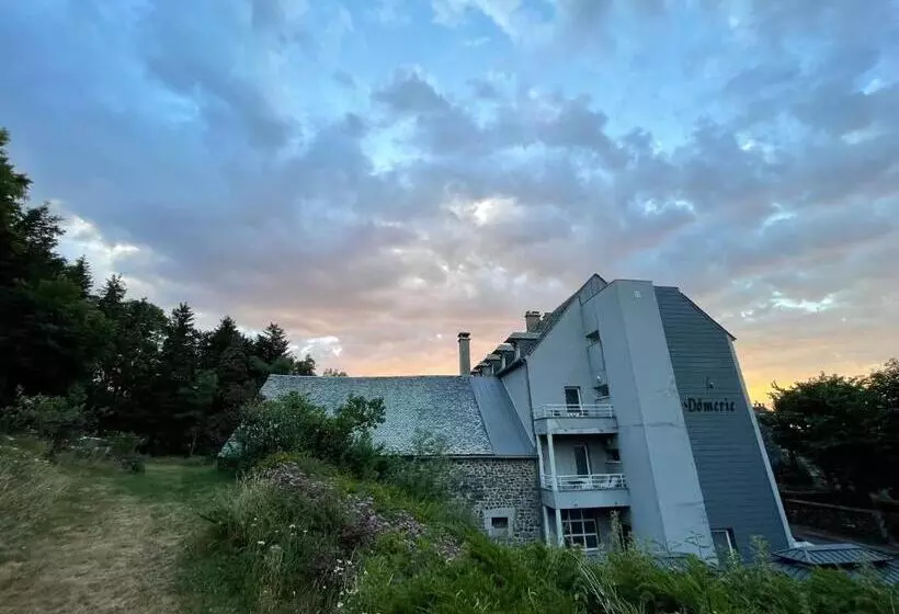 ホテル La Domerie   Maison D Hôtes