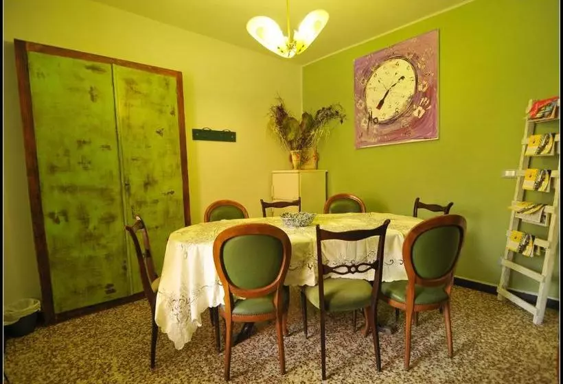 ペンション B&b Au Caruggiu