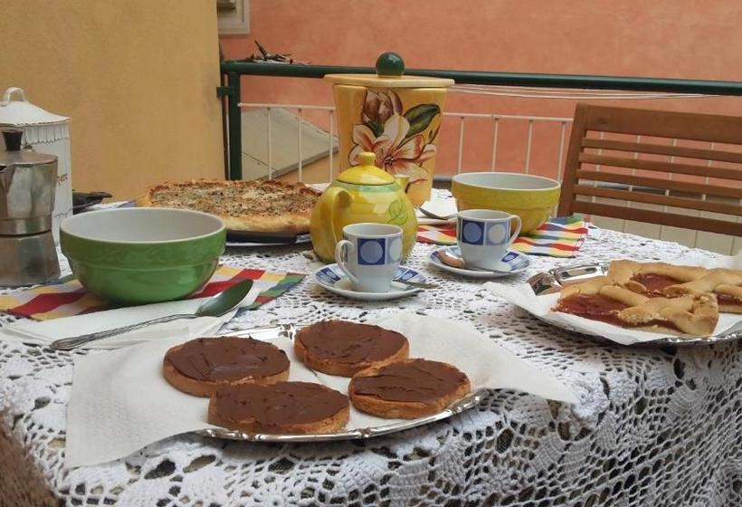 بنسيون B&b Au Caruggiu