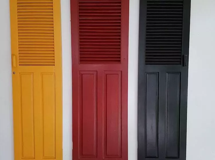 پانسیون Hostal Aqui Me Quedo